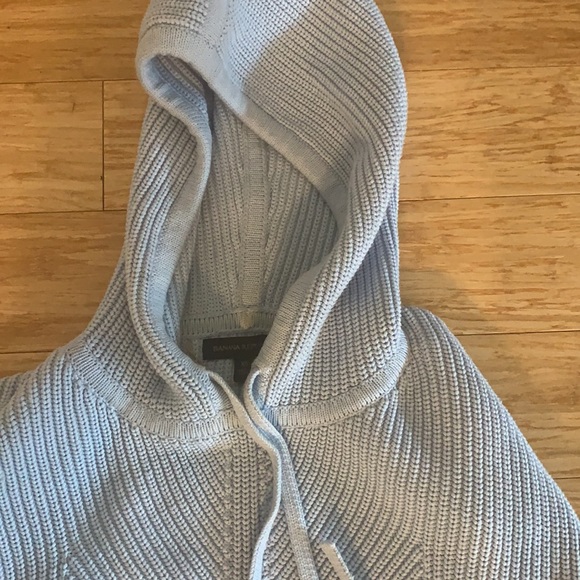 Banana Republic Knit Sweater - Picture 2 of 3